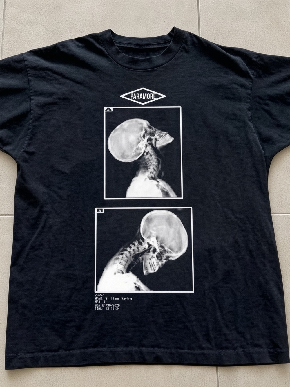 Retro Paramore T-shirt